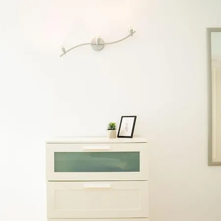 Ap. 1 En - Jupiter Apartment